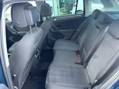 Photo 8 Volkswagen Tiguan  2.0 TDI 150ch Elegance DSG7