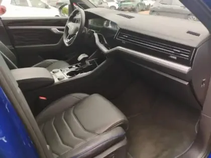 Photo 10 Volkswagen Touareg  3.0 TSI eHybrid 462ch R 4Motion BVA8