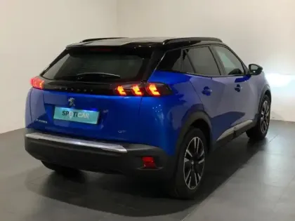 Photo 6 Peugeot 2008  e- 136ch GT