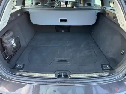 Photo 5 Volvo V60  B4 197ch Ultra Style Dark DCT 7