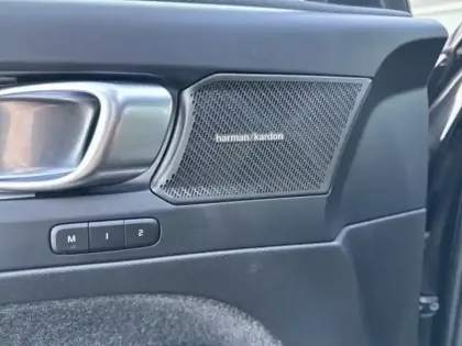 Photo 26 Volvo Xc40  B3 163ch Plus DCT 7