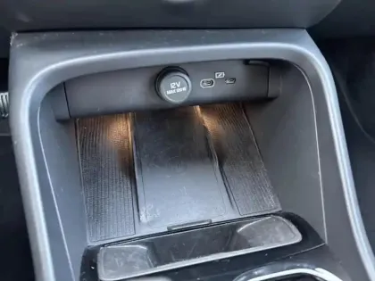 Photo 29 Volvo Xc40  B3 163ch Plus DCT 7