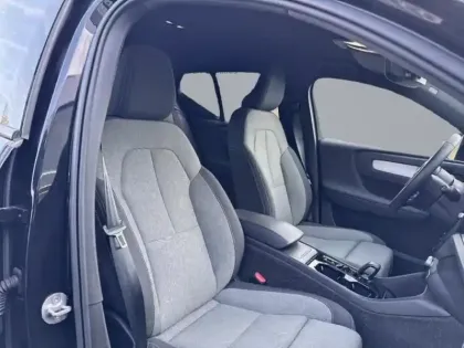 Photo 23 Volvo Xc40  B3 163ch Plus DCT 7