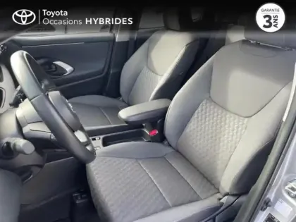 Photo 10 Toyota Yaris  116h Design 5p MY22