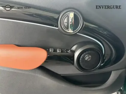 Photo 13 Mini Mini  5 Portes Cooper 136ch Edition Premium Plus BVA7