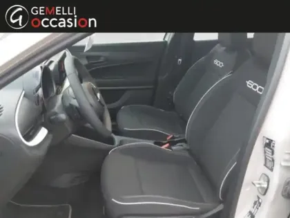 Photo 6 Fiat 600  1.2 Hybrid 136ch Pack Confort DCT6