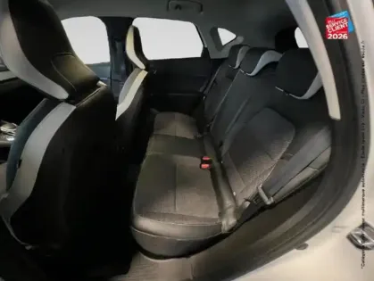 Photo 10 Renault Captur  1.6 E-Tech hybride rechargeable 160ch Intens -21