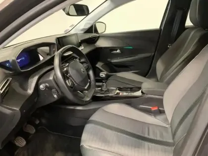 Photo 9 Peugeot 208  1.2 PureTech 100ch S&S Allure