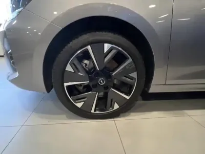 Photo 5 Opel Corsa  -e 136ch GS Line