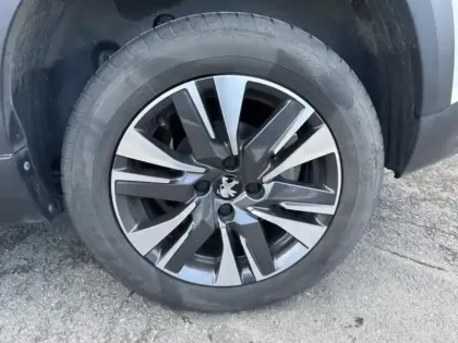 Photo 8 Peugeot 2008  1.5 BlueHDi 100ch S&S Allure