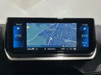 Photo 11 Peugeot 208  1.2 PureTech 100ch S&S Roadtrip EAT8