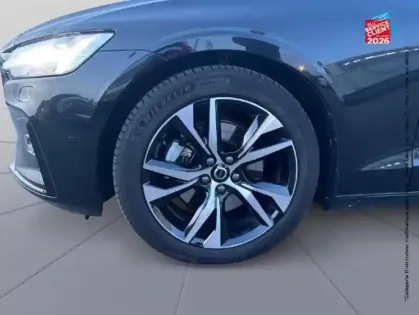 Photo 24 Volvo V60  B4 197ch Ultra Style Dark DCT 7