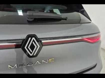 Photo 8 Renault Megane  E-Tech Electric EV60 130ch Evolution ER optimum charge