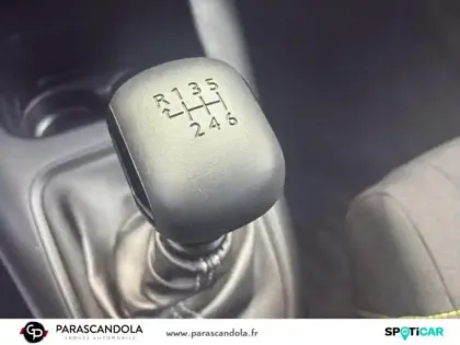 Photo 15 Citroën C3  1.5 BlueHDi 100ch S&S Feel Pack