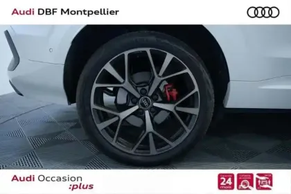 Photo 6 Audi Q3 Gén. III Ph1 S line 5