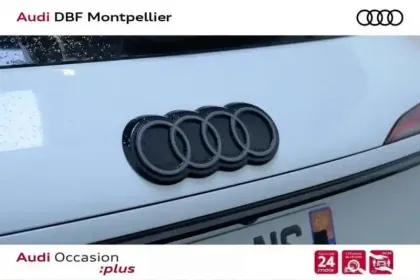 Photo 7 Audi Q3 Gén. III Ph1 S line 5