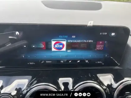 Photo 18 Mercedes GLA 200 d AMG Line