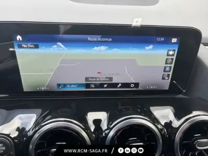 Photo 17 Mercedes GLA 200 d AMG Line