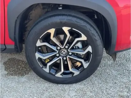 Photo 13 Toyota Yaris Hybride 1.5 HYBRID 116H DESIGN