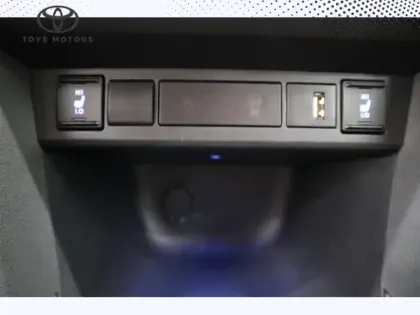 Photo 13 Toyota Yaris Hybride 116h 2WD Trail MY22