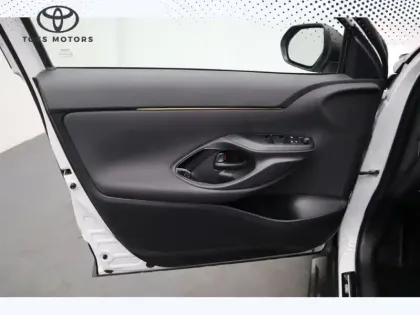 Photo 9 Toyota Yaris Hybride 116h 2WD Trail MY22