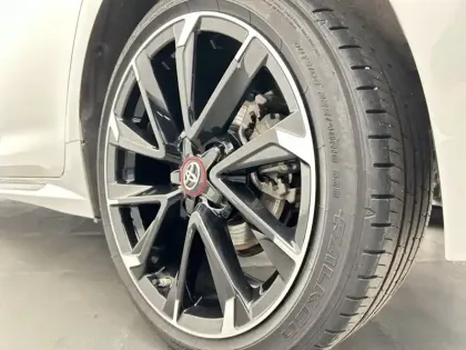 Photo 8 Toyota Corolla Hybride 122h GR Sport