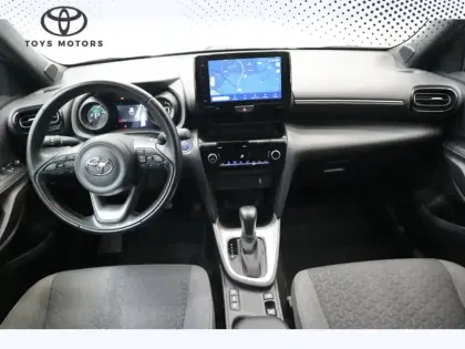 Photo 16 Toyota Yaris Hybride 116h 2WD Design MY22