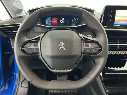 Photo 14 Peugeot 208 50 kWh 136ch Allure 5p