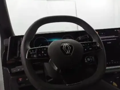 Photo 19 Renault Austral E-Tech full hybrid 200 GSR2 Iconic esprit Alpine