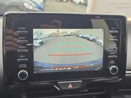 Photo 11 Toyota Yaris Hybride 116h Dynamic