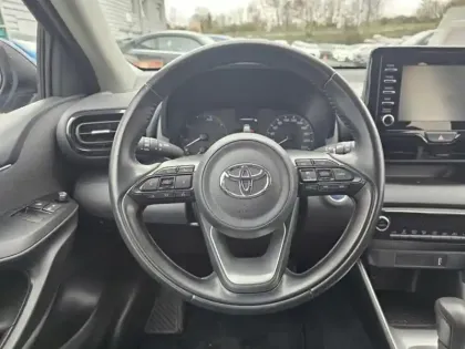 Photo 17 Toyota Yaris Hybride 116h Dynamic