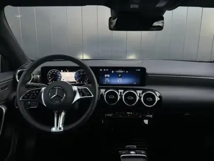 Photo 7 Mercedes Classe A 180 d Progressive Line