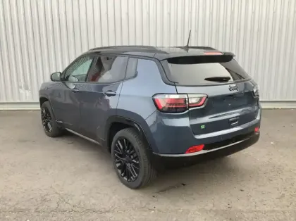 Photo 6 Jeep Compass 1.5 Turbo T4 130 ch e-Hybrid BVR7 S