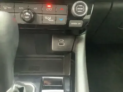 Photo 20 Jeep Compass 1.5 Turbo T4 130 ch e-Hybrid BVR7 S