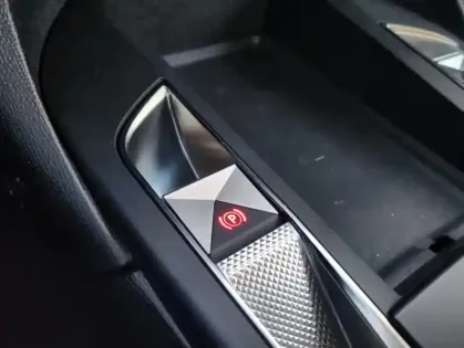 Photo 21 DS DS 3 1.2 PURETECH 130 AUTO PERFORMANCE LINE