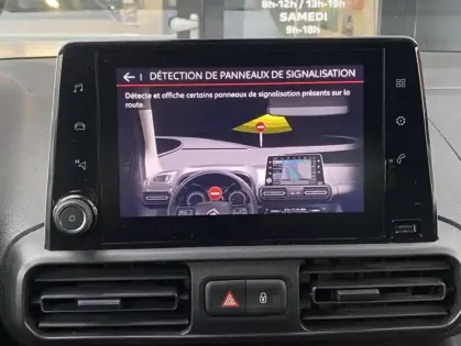 Photo 26 Citroën Berlingo III Taille M PureTech 110 S&S BVM6 Feel