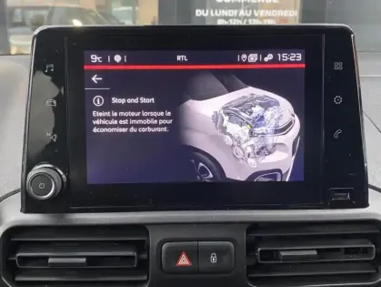 Photo 14 Citroën Berlingo III Taille M PureTech 110 S&S BVM6 Feel