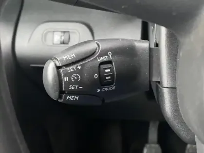 Photo 8 Citroën Berlingo III Taille M PureTech 110 S&S BVM6 Feel