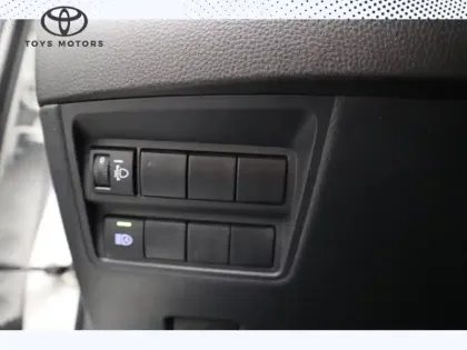 Photo 12 Toyota Yaris Hybride 116h Dynamic