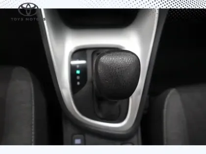 Photo 14 Toyota Yaris Hybride 116h Dynamic