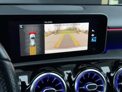 Photo 17 Mercedes Classe A 220 d AMG Line