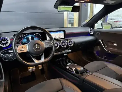 Photo 21 Mercedes Classe A 220 d AMG Line