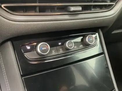 Photo 15 Opel Grandland 1.5 Diesel 130 ch BVA8 Ultimate