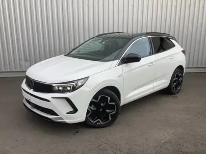 Photo Opel Grandland 1.5 Diesel 130 Ch Bva8 Ultimate