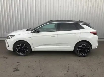 Photo 7 Opel Grandland 1.5 Diesel 130 ch BVA8 Ultimate