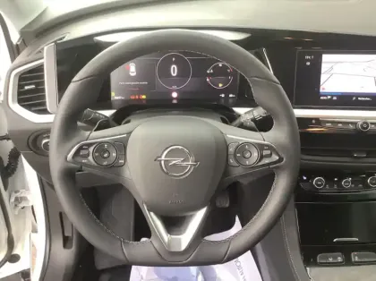 Photo 17 Opel Grandland 1.5 Diesel 130 ch BVA8 Ultimate