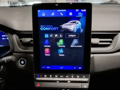 Photo 24 Renault Symbioz Nouveau E-Tech full hybrid 145 Techno