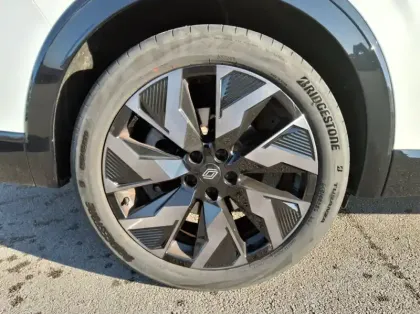 Photo 8 Renault Rafale Nouveau E-Tech full hybrid 200ch esprit Alpine