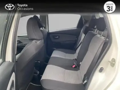 Photo 11 Toyota Yaris  100h Dynamic 5p