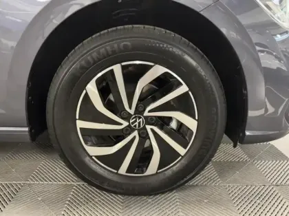 Photo 5 Volkswagen Polo  1.0 TSI 95ch VW Edition DSG7